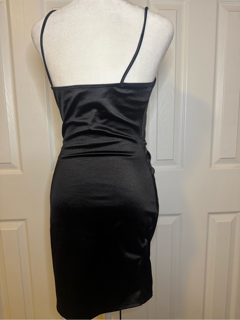 Windsor Black Satin Ruched Bodycon Mini Dress Spaghetti Strap Party Dress - Picture 6 of 7